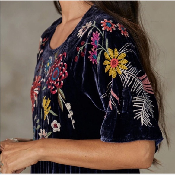Johnny Was Tiarei Velvet Regan Dress large floral embroidered - Picture 4 of 17